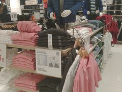 -优衣库(南京建邺万达广场店)