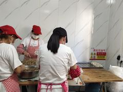 -严氏重油烧麦(民权路店)