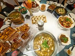 -巴特餐饮6加1音乐餐吧·新疆菜