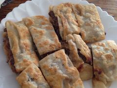 -溢心园香河肉饼总店