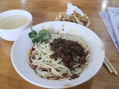 素椒杂酱面-华兴街自力面店