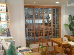-猫的天空之城概念书店(苏州平江店)
