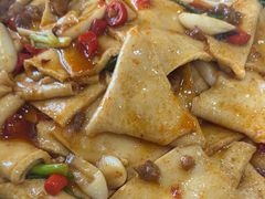 -湖南人家湘菜馆(镇江路店)