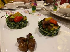 脆瓜炒雪花牛肉粒-香云轩·顺德菜(香云纱园林酒店店)