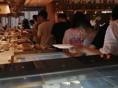-雍和会海鲜姿造自助(湖东路店)