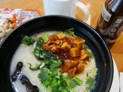 -虹桥机场V2贵宾休息室