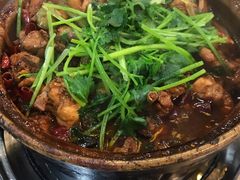招牌家鸡煲-渝君重庆火锅(嘉宾路店)