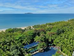 -三亚湾海居铂尔曼度假酒店