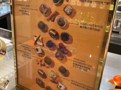 -VENCHI 闻绮(北京汉光店)