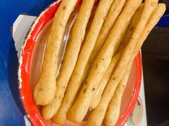 -马路边边串串香(苗栗路店)