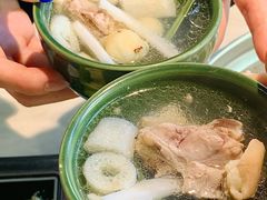 竹笙马蹄椰子鸡-狐狸爱上椰子鸡(滨江星光大道店)