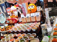 -雍容荟帝王蟹活龙虾展台自助(IFS黑金店)