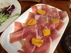 -羽深肉铺 Steak & Wine