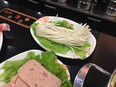 -呷哺呷哺(哈尔滨红博购物广场店)