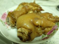 猪蹄-土门八珍烤鸡腊味店(土门老店)