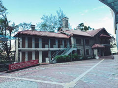 -香港大学