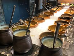 -湊湊火锅·茶憩(新中关购物中心店)