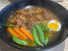 -滋味满屋美食坊(上海街店)