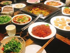 -张大胡子鱼头火锅酒楼(长益路店)