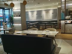 -必胜客(格尔木华兴店)