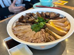 -潮界(LU·ONE凯德晶萃广场店)