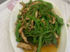 -江城燕子大排档(江汉路步行街店)