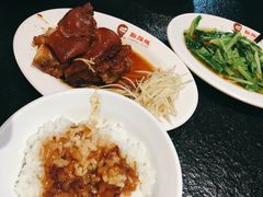 -胡须张鲁肉饭(美食文化馆店)