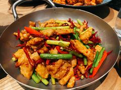 黔味宫爆松板肉-山野板扎·云贵川Bistro(上海首店)