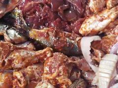 -三圣里·中餐宴请·自助烤肉·烤全羊·柴火鸡(旗舰店)