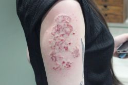 -雲艺刺青·洗纹身