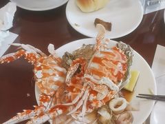 -荣誉国际酒店-云顶旋转餐厅