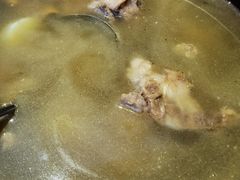 菌汤排骨-香霸头跑山鸡