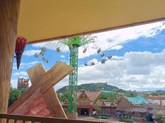 -七彩云南欢乐世界