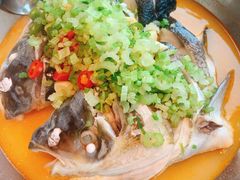 特色大鱼头-红樽舫湖景餐厅(太湖渔人码头店)