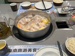 -椰小鸡·琼州糟粕醋·火锅(美兰缤纷城店)