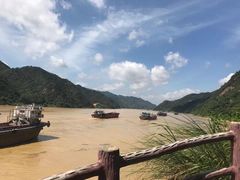 -羚羊峡古栈道森林公园