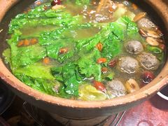 -威邵鸡煲(西华路总店)