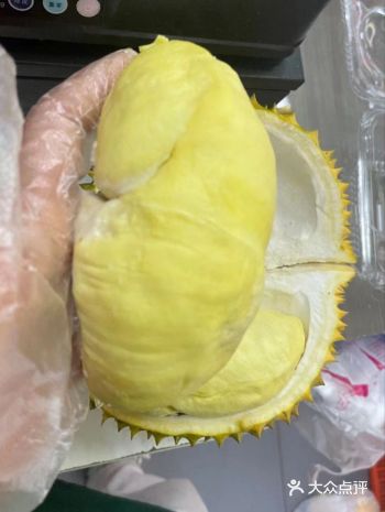 榴莲的珍贵与独特，就在于它的那一份毫不做作的真诚