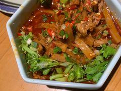 -包整·丝娃娃(一览甲秀楼风景店)