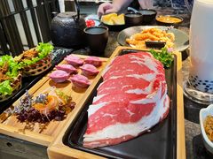 精品牛肉-湊湊火锅·茶憩(新中关购物中心店)