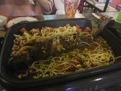 -川渝窈妹纸包鱼·齐齐哈尔烤肉