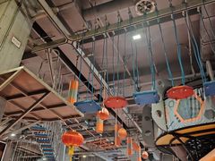 -嗨翻Hi-Fun竞技主题乐园·蹦床亲子生日轰趴(国光1937店)