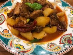 新疆沙湾大盘鸡-巴依老爷新疆美食(望京小街店)