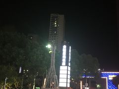 -金轮星光名座生活广场