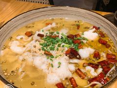 沸腾水煮鱼-十三式重庆江湖菜(金茂览秀城店)