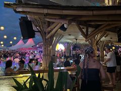 -FINNS Beach Club