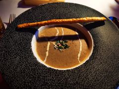 丝滑野生蘑菇汤-Kathleen's Waitan 凯圣琳江景西餐厅(外滩店)