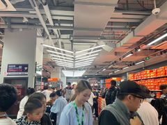 -NIKE上海青浦优选体验店
