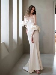 -衣贝姿婚纱礼服馆