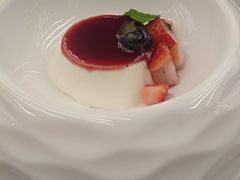 蔓越莓布丁-西山人家·二十年老字号农家菜(旺山店)